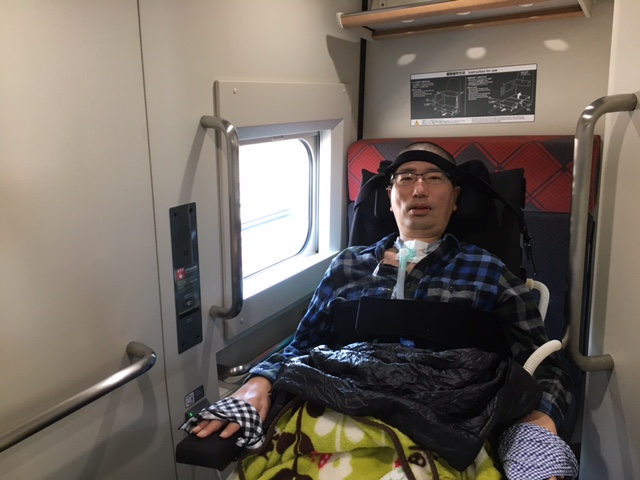 新幹線で東京へ
